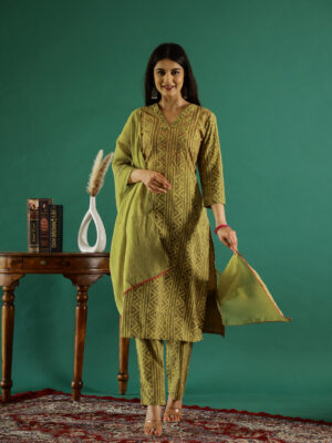 Green Geometric V-Neck Print Pure Cotton Kurta Set For Women