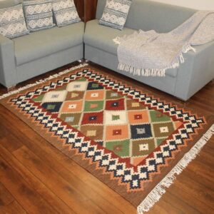 Multicolor Diamond Pattern Area Rug with White Fringe