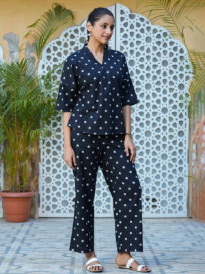 Black Polka Dot V-Neck Cotton Night Suit Set For Women