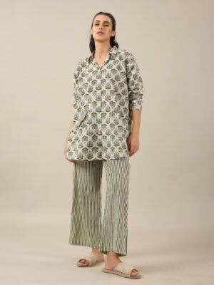 Green Shirt Collar Ethnic Motifs Pure Cotton Night Suit For Women
