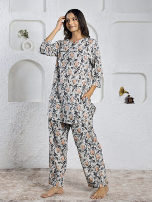 Grey Cotton Floral Print Night Suit Set For Women