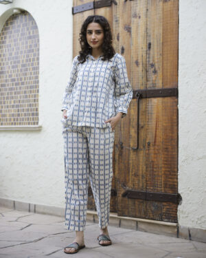 Grey Shirt Collar Geometric Pure Cotton Night Suit For Women