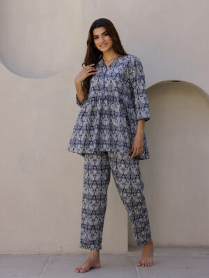 Navy Blue V-Neck Ethnic Motifs Pure Cotton Night Suit For Women