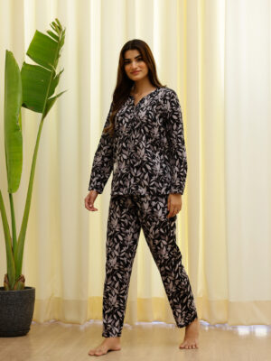 Black Round Neck Tropical Pure Cotton Night Suit For Women