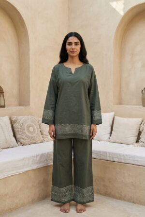 Green  Slip-On Pyjamas Night Suit For Women