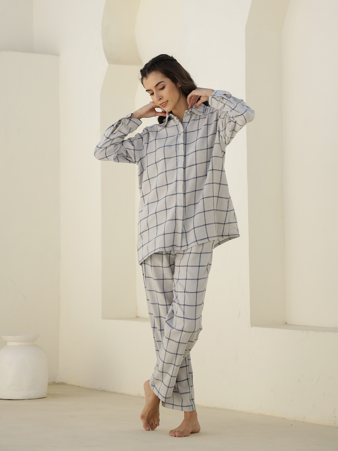 Off White Checked Shirt Collar Pure Wool Night Suit For Women