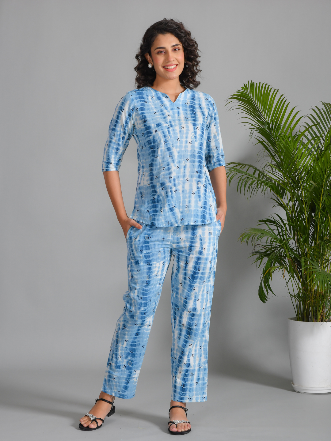 Blue Motif Print Round Neck Cotton Night Suit For Women