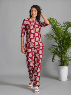 Red Motif Print Round Neck Cotton Night Suit For Women