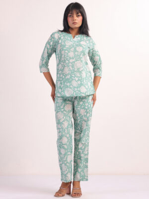 Green Conversational Round Neck Pure Cotton Night Suit For Women