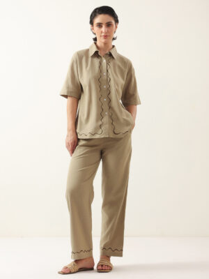 Brown Solid Cotton Shirt Collar Night Suit For Women