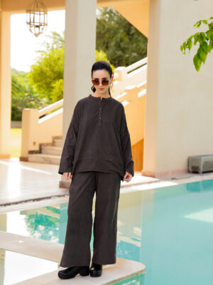 Grey Solid Round Neck Cotton Blend Night Suit For Women