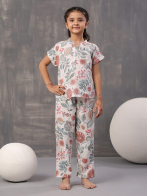 Multi Color Leaf Print Round Neck Cotton Night Suit For Women